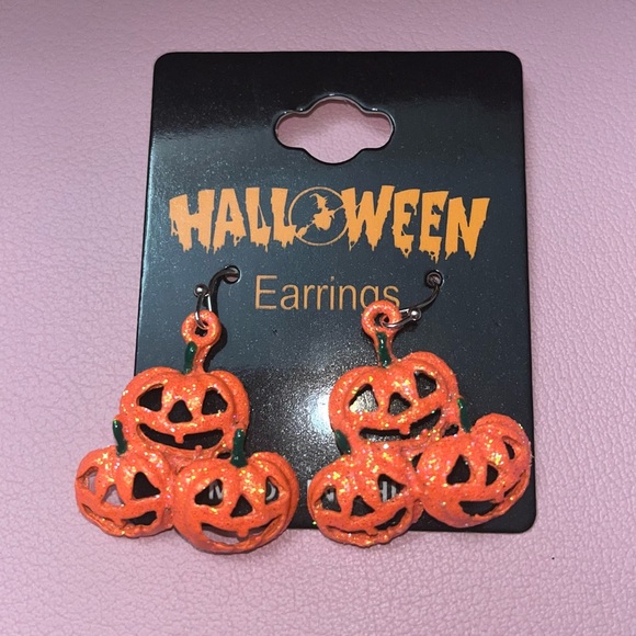 🎃Halloween Earrings - Picture 3 of 3